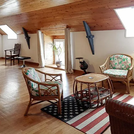 4 Bedroom Stunning In Carnoet