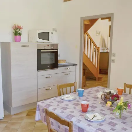 4 Bedroom Stunning In Carnoet *